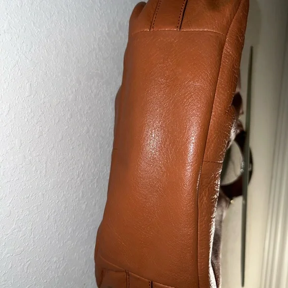 Coach Tan Leather Women's Bag - Picture 2 of 9